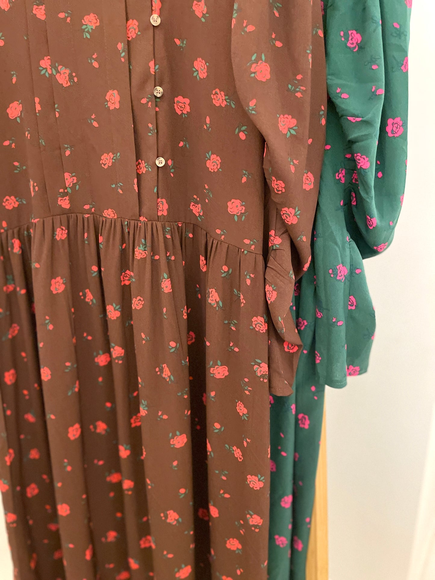 Floral Crepe Midi Dress with Vintage Sleeves