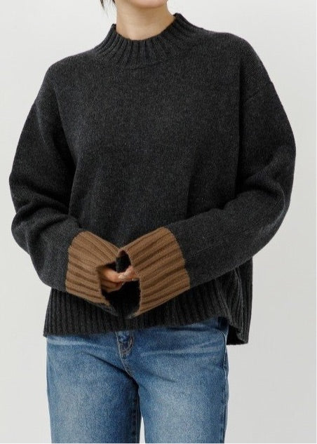 Colorblocked Cuff Wool Jumper