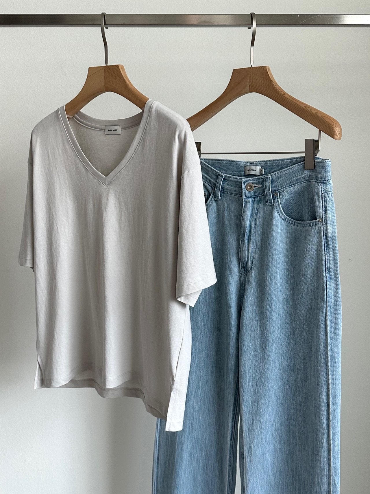 Soft V-neck T-shirt